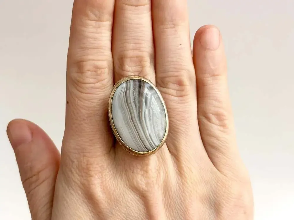 Grey Banded Agate Polished Cabochon Gemstone Sterling Silver 925 Vintage Ring -